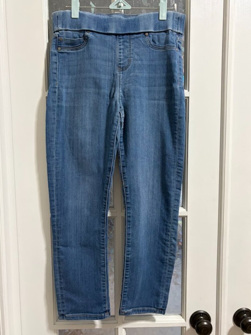 Liverpool Los Angeles The Capri Pull-On Cropped Jeans Women’s Size 4/27